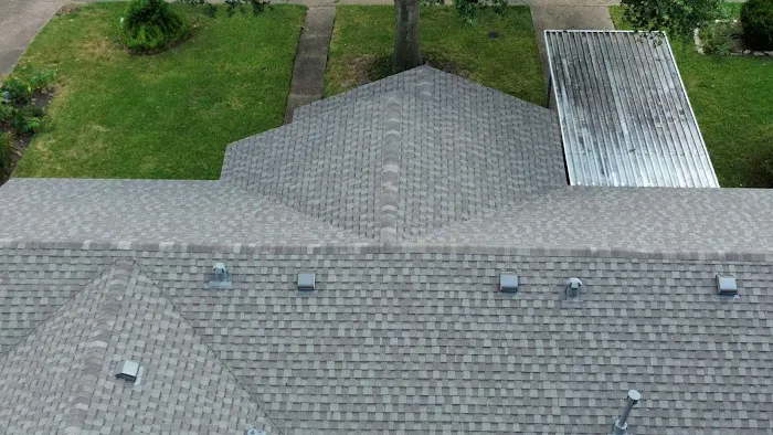 Legacy Roofing & Exteriors Picture 7