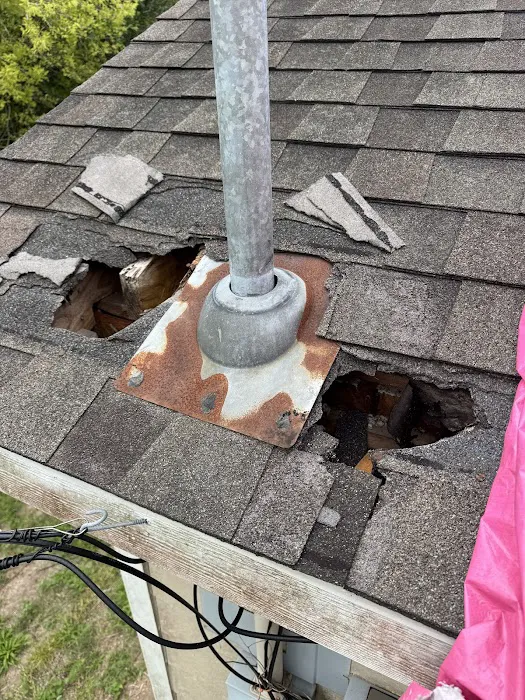 Legacy Roofing & Exteriors Picture 10