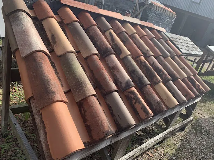 AAA Roofing & remodeling Picture 2