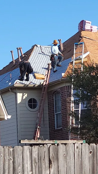 Edwards Enterprise Roofing Construction Picture 6