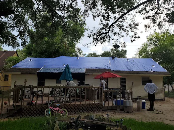 Edwards Enterprise Roofing Construction Picture 2