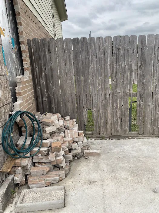 Downsouth Hauling and Construction Picture 9