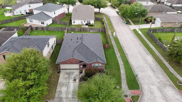 K & J Integrity Roofing, LLC Picture 1