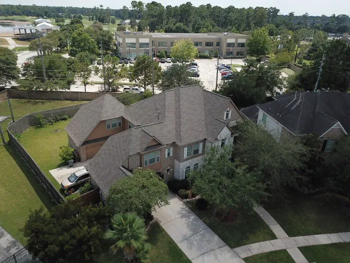 M Roofing LLC Picture 7