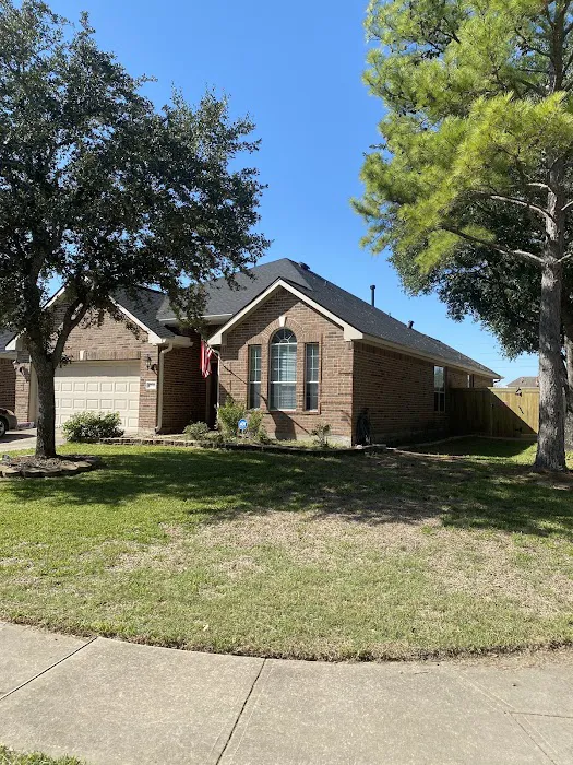 M Roofing LLC Picture 9