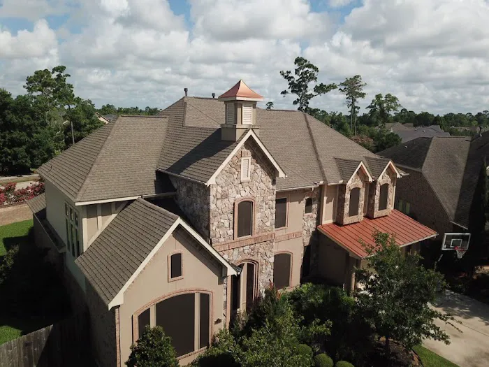 M Roofing LLC Picture 6