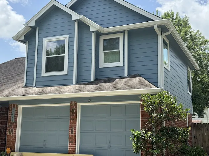 M&M Roofing, Siding & Windows Picture 3