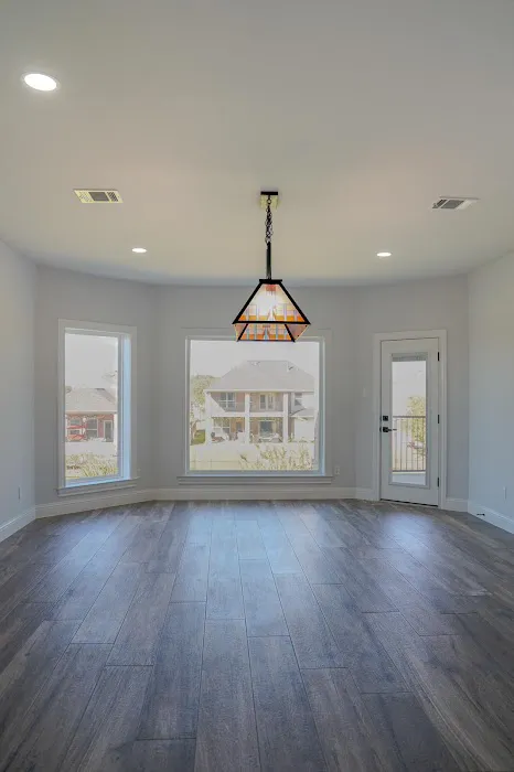 Bang It Services Inc, Picture 4