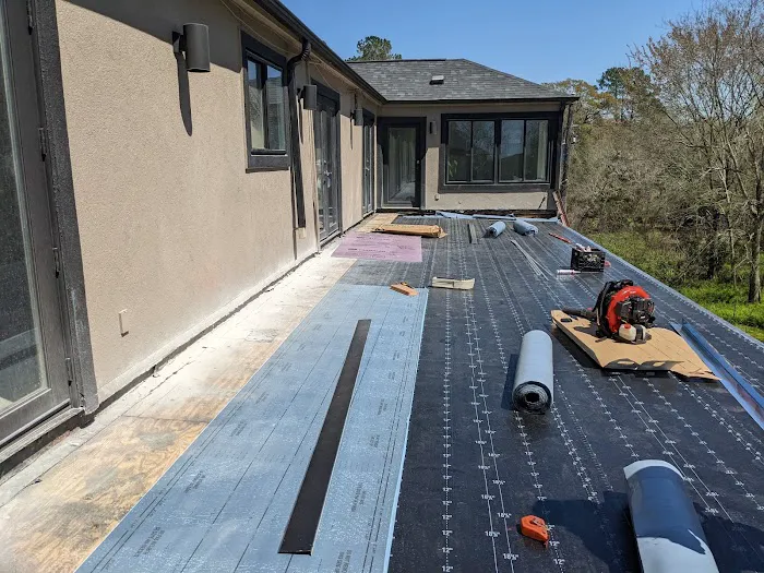 J&J Roofing Solutions LLC Picture 6