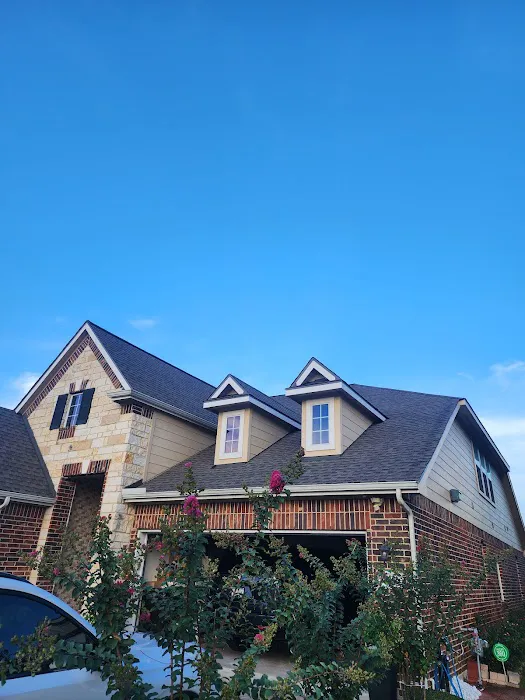 A Plus Roofing & Construction LLC Picture 4