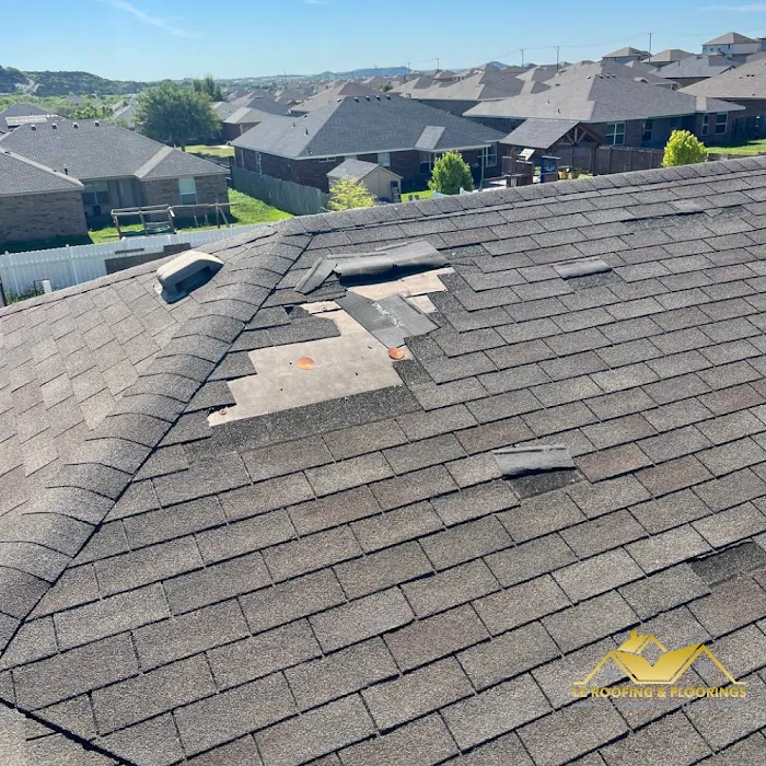 LE Roofing And Floorings Picture 2