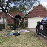 LE Roofing And Floorings ico