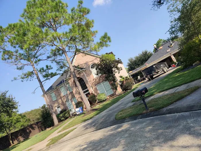 Total Max Roofing LLC Picture 6