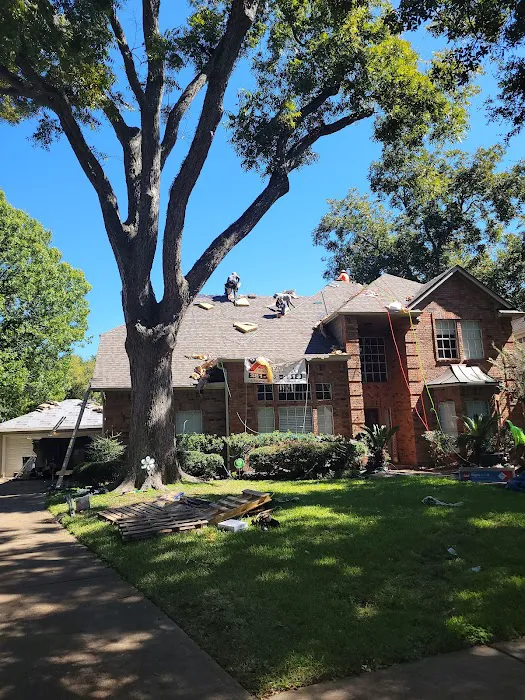 Local Roofing and Restoration Picture 5