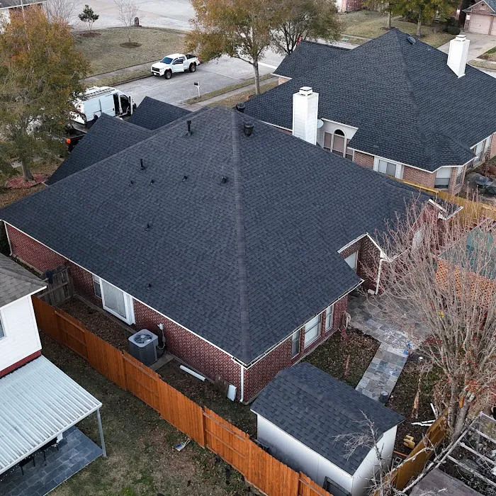 Local Roofing and Restoration Picture 9