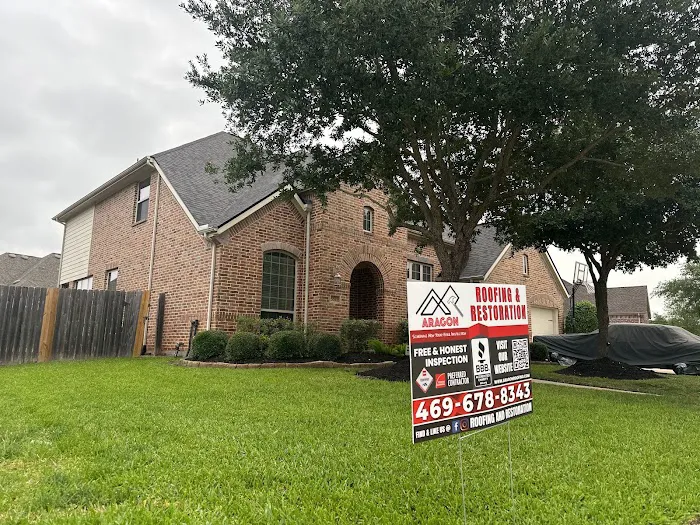 Aragon Roofing & Restoration Picture 3