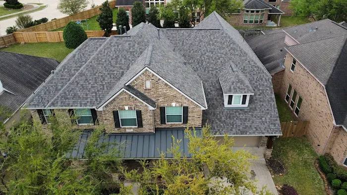 Aragon Roofing & Restoration Picture 2