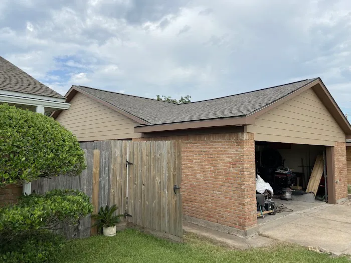 eXtreme Roofing & Remodeling Picture 9