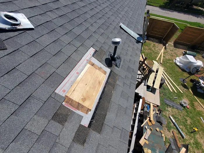 Reynas Roofing Repair Picture 1