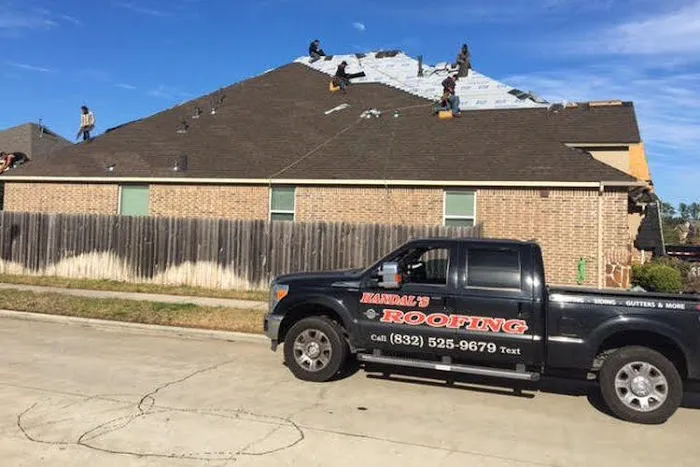 Handal's Roofing Picture 3