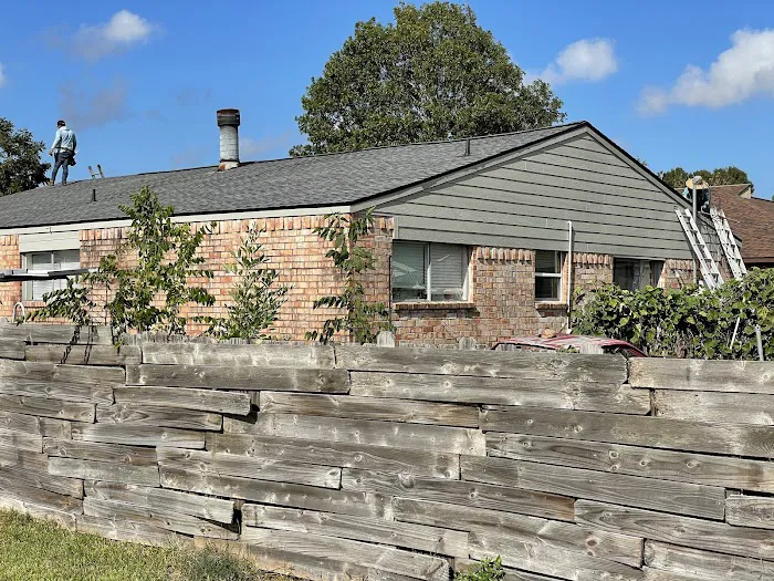 Full Scale Roofing Picture 10