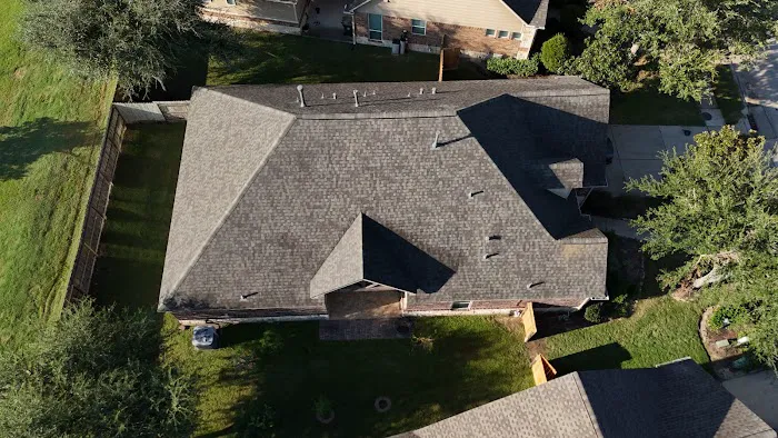 JCS ROOF & HOME RESTORATION LLC Picture 4