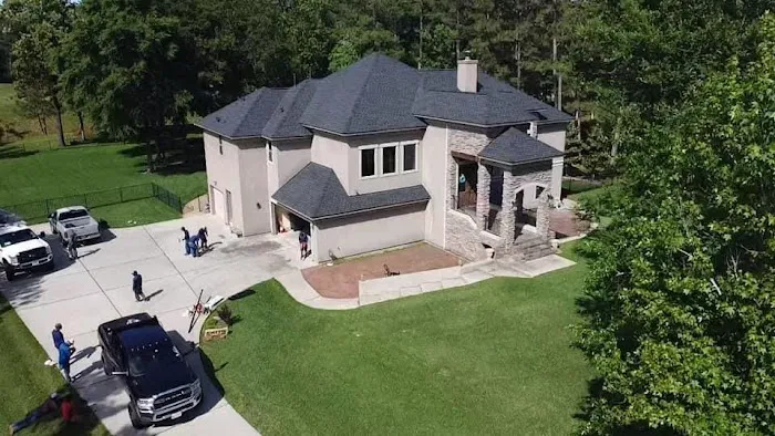 Serenity Roofing & Construction Picture 1