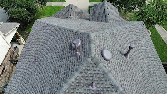 Centered Solutions Roofing Picture 4