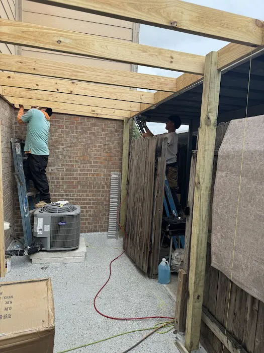 FALCON CONSTRUCTION AND ROOFING INC Picture 1