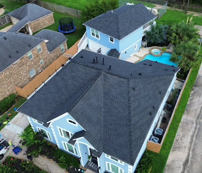 Strawhat Roofing & Construction, LLC Picture 9