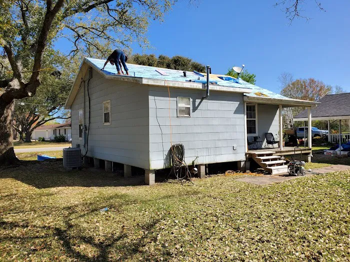 Hernandez Contracting Roofing llc Picture 7