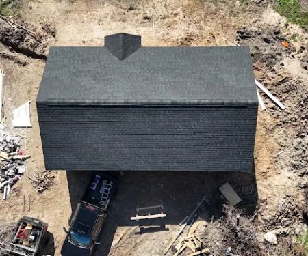 KGM Roofing