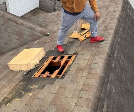 Madison Roofing : Roof Repair Sugar Land & Replacement Services, Emergency Roofers Near Me, Siding Company Sugar Land TX