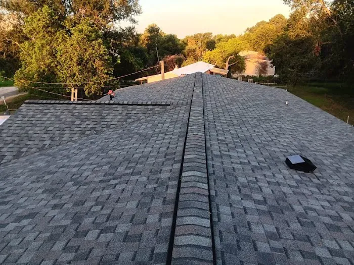 CG Roofing Solutions, LLC Picture 1