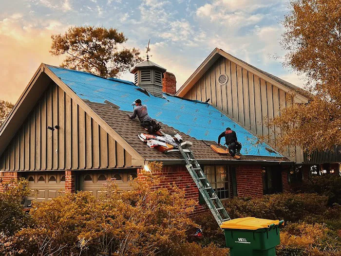 Rios Construction & Roofing Picture 3