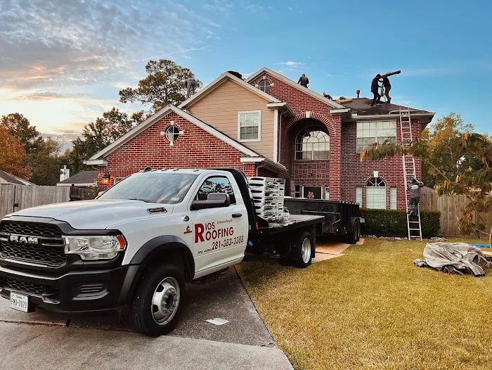 Rios Construction & Roofing Picture 10