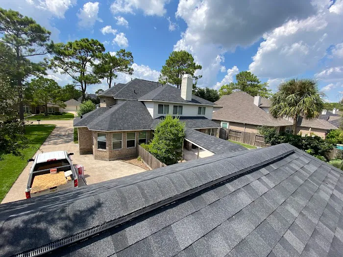 SmartChoice Roofing Solutions Picture 3