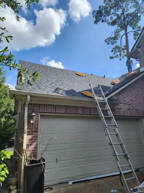 Trump-It Roofing Picture 3