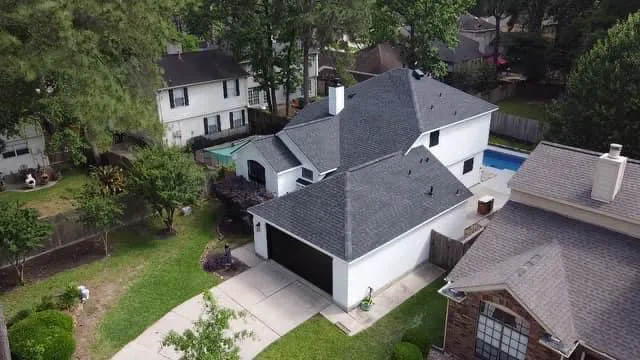 Bailey Roofing & Construction Picture 3