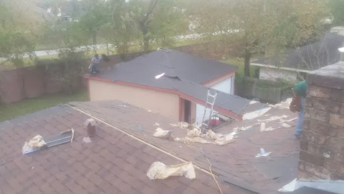 Gold Roofing & Repair Picture 1