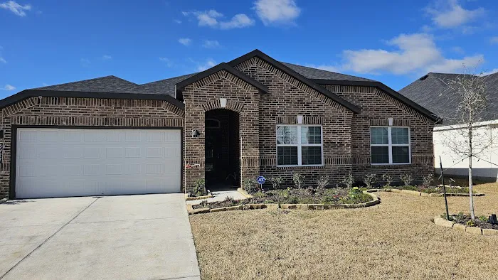 Orion's Rain Exteriors Picture 4