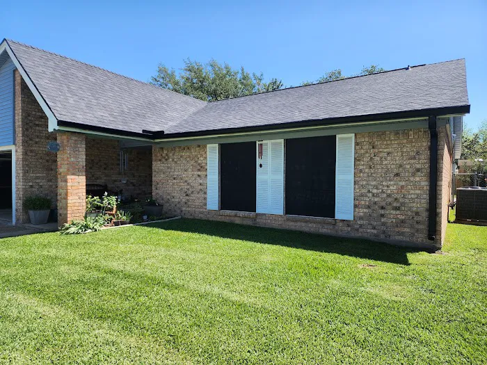 DR Roofing and Construction Picture 1