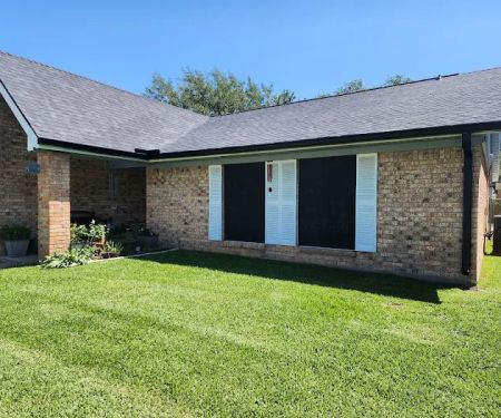 DR Roofing and Construction