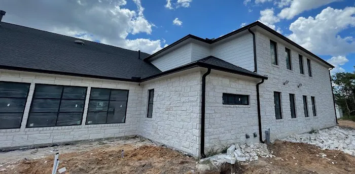 Strong Gutters & Roofing Picture 3