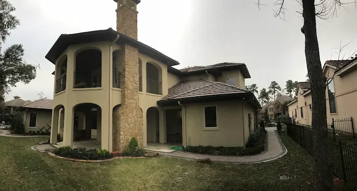 Strong Gutters & Roofing Picture 1