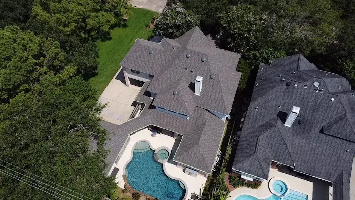 Houston Roofing & Construction Picture 4