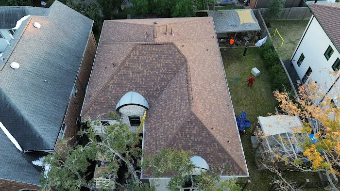 Houston Roofing & Construction Picture 9