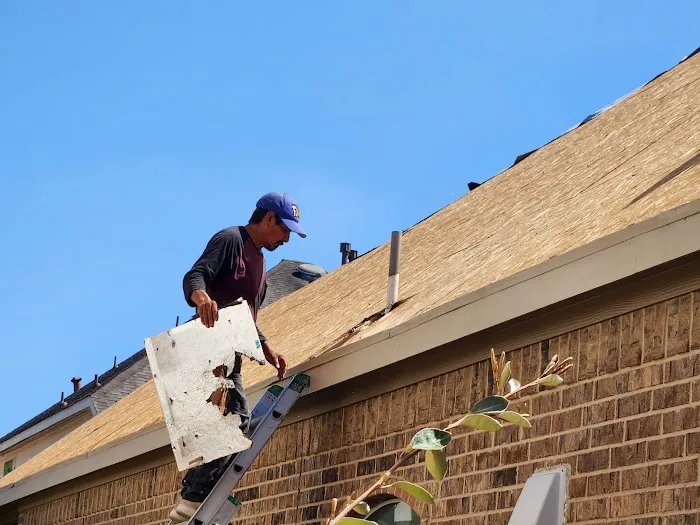 DG Roofing & Services Picture 7