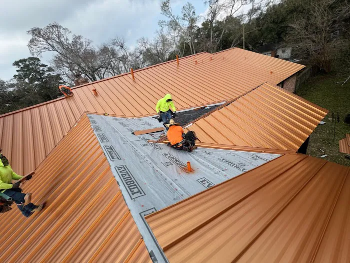 DG Metal Roofing & Exteriors LLC Picture 1