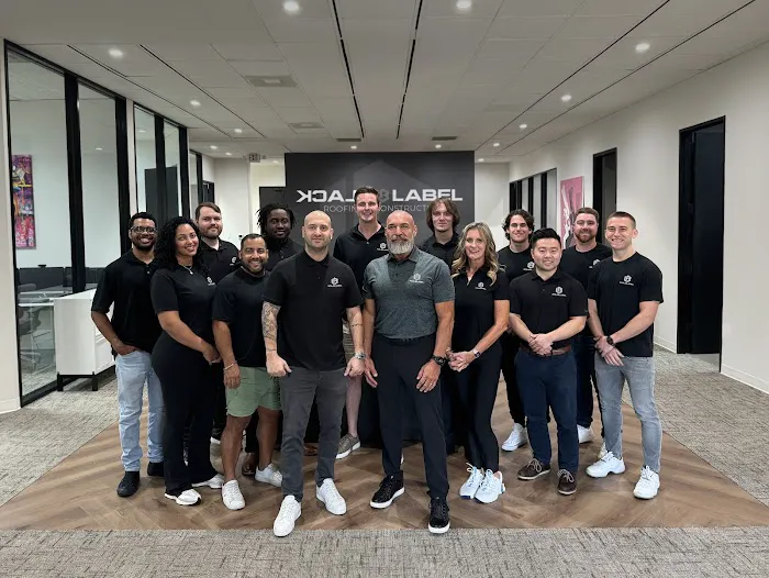 Black Label Roofing & Construction Picture 1